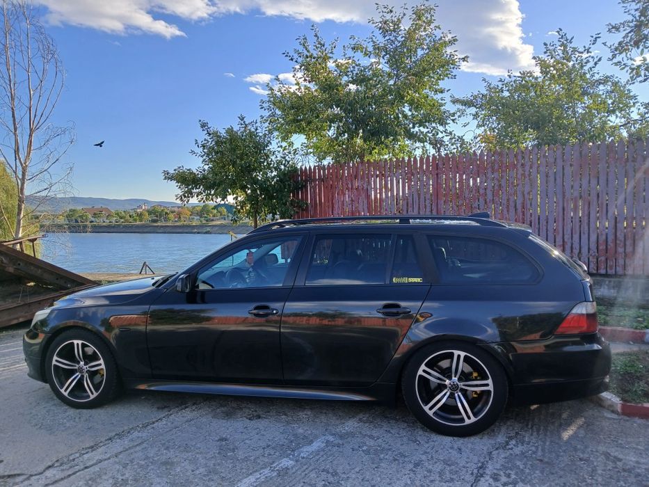 DE VANZARE!
BMW E61 .Seria 5. 525d 177cp An 2005 NFL!!!