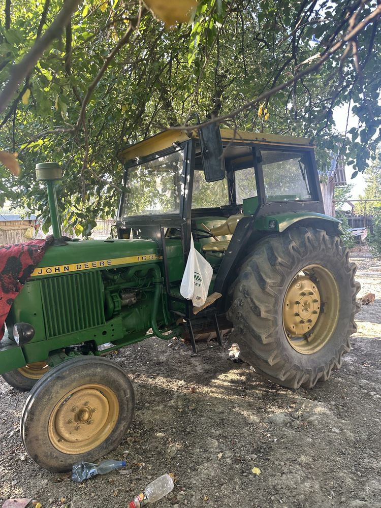 Tractor John Deere 1635, servodirectie &  cabina