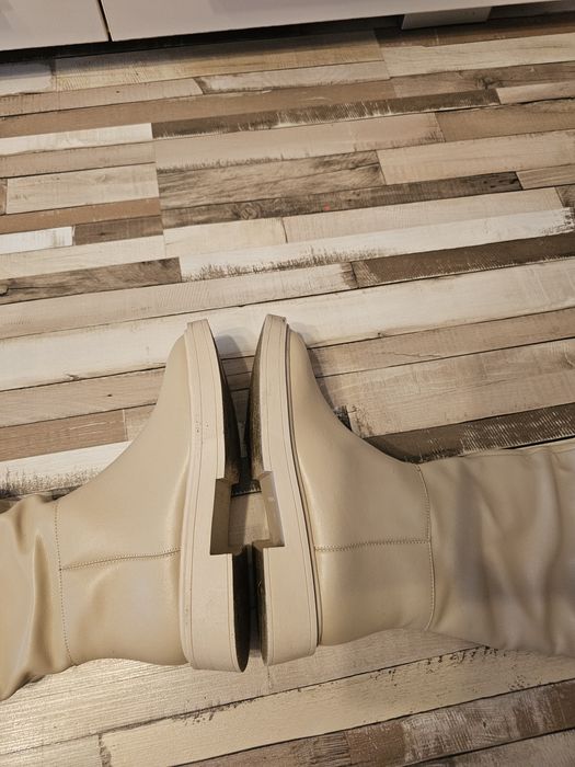 Cizme lungi din piele măsura 38 Reserved