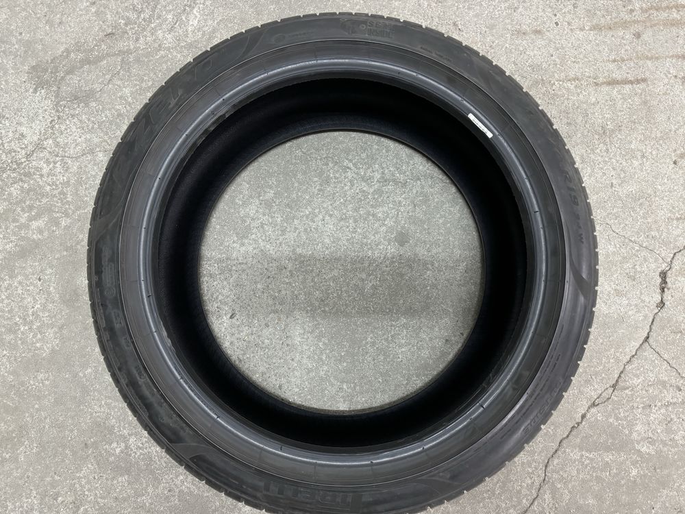 Летни гуми Pirelli p zero 245/40/19