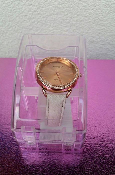 Луксозен часовник Slazenger в розово златисто с цирконий Кръгла форма