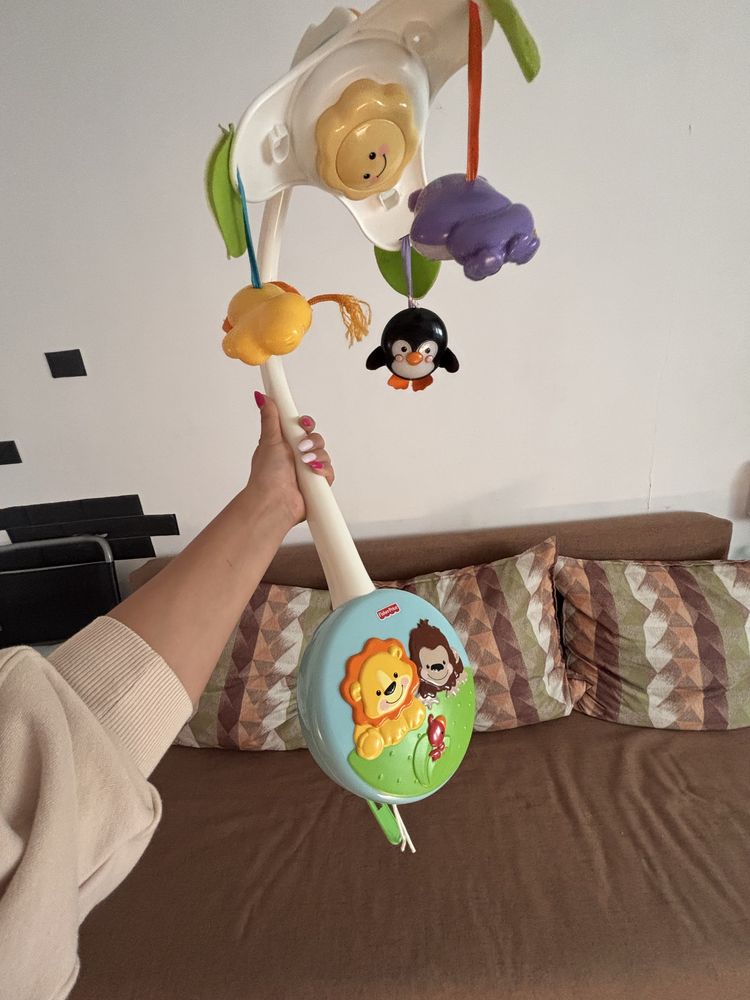 Механична въртележка за кошара fisher price