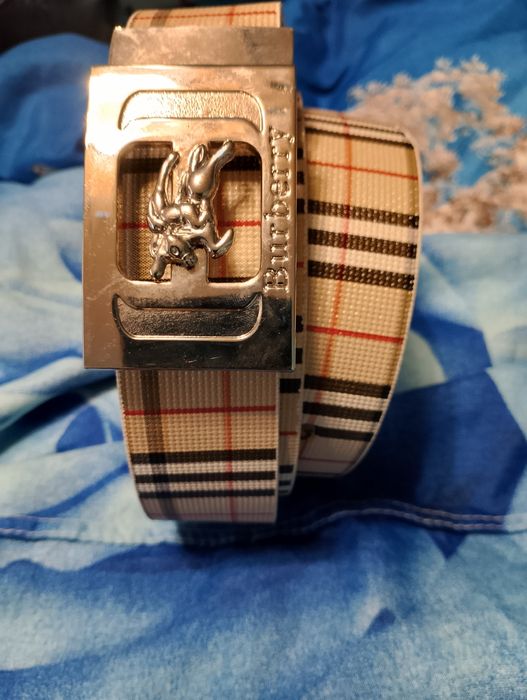 Спортно елегантени колани