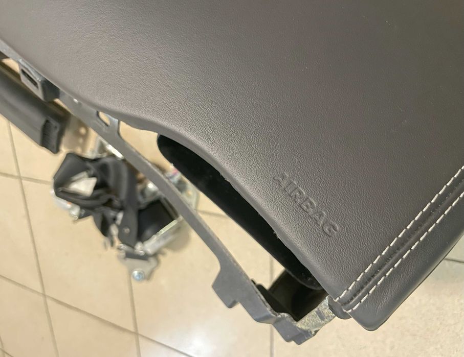 Ford Mondeo Vignale - plansa de bord kit airbag set centuri siguranta