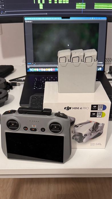 Dji mini 4 pro Sigilat Fly More Combo + Care Refresh 2026