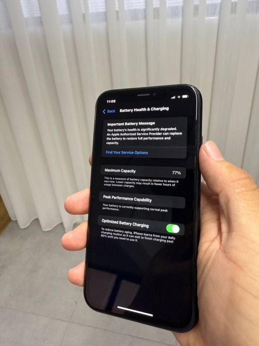 IPHONE XR 64gb Holati yaxshi! Yomkost 77 aybi yo’q obmen yo’qz