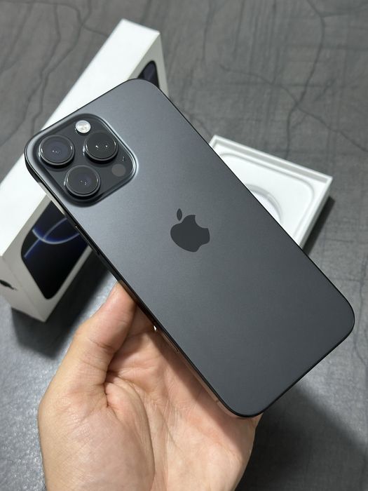 iPhone 16 Pro Max 100%Baterie Black Titanium Superb !