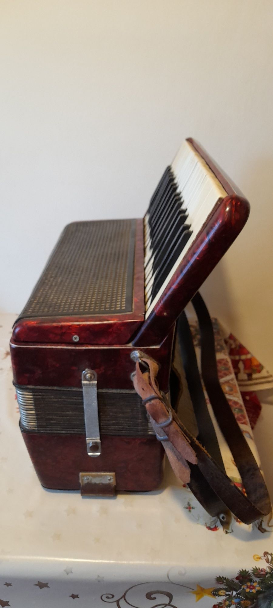 Acordeon  Hohner 80 bași