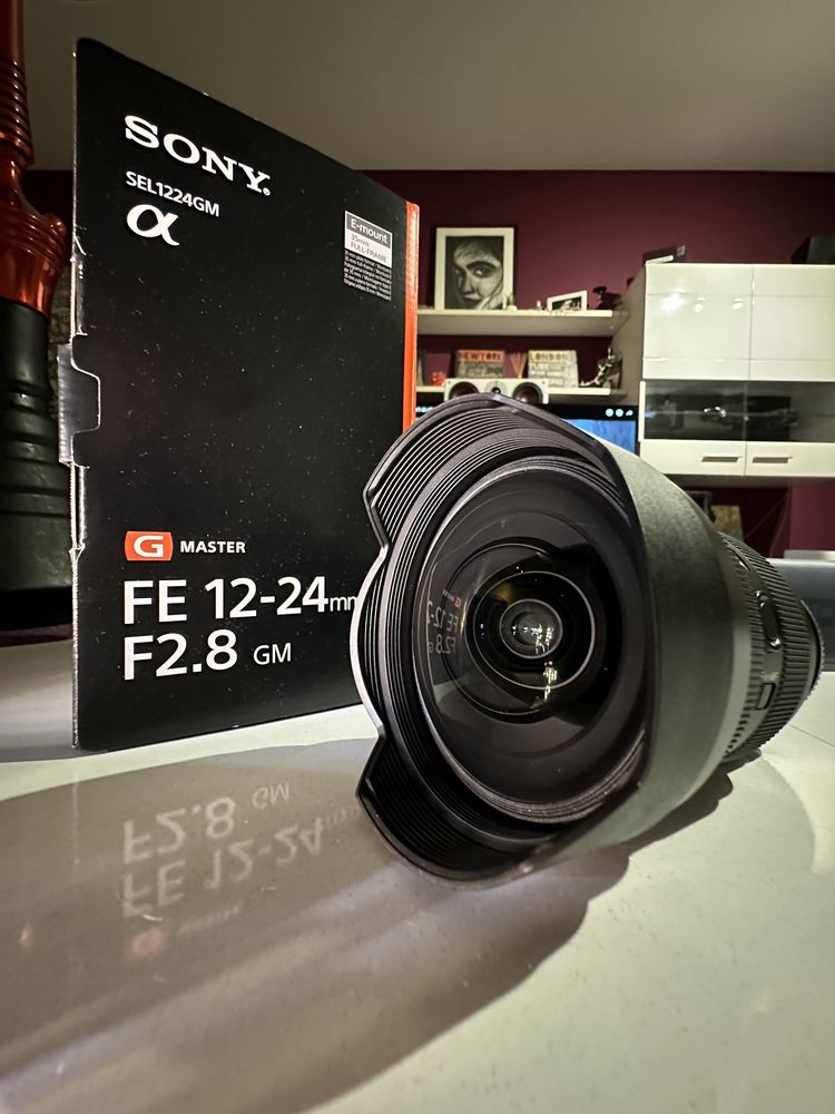 Обектив Sony FE 12-24mm f/2.8 GM