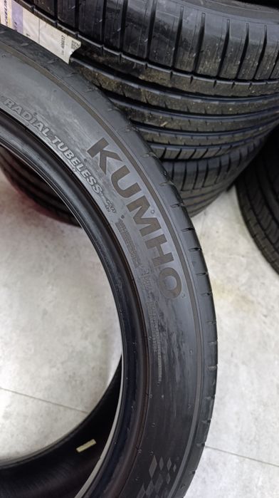 Kumho ecsta ps71 245/45R21 Hyundai Santa Fe 2025