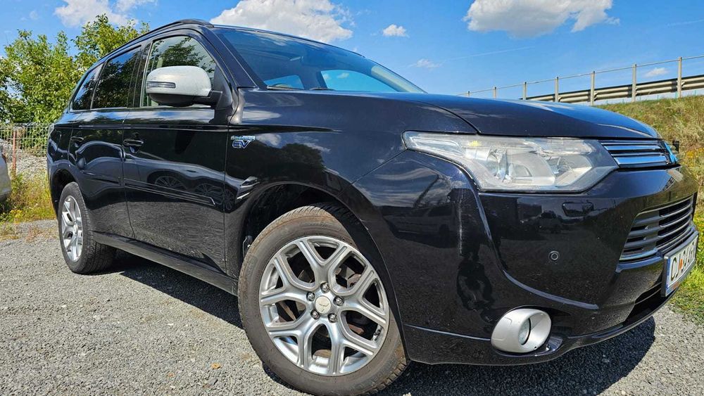 Mitsubishi Outlander PHEV