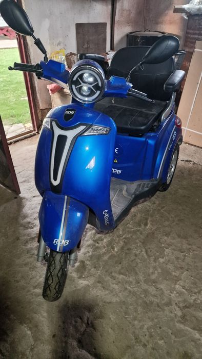 Scuter electric 3 roți C-Klass RDB – autonomie și confort