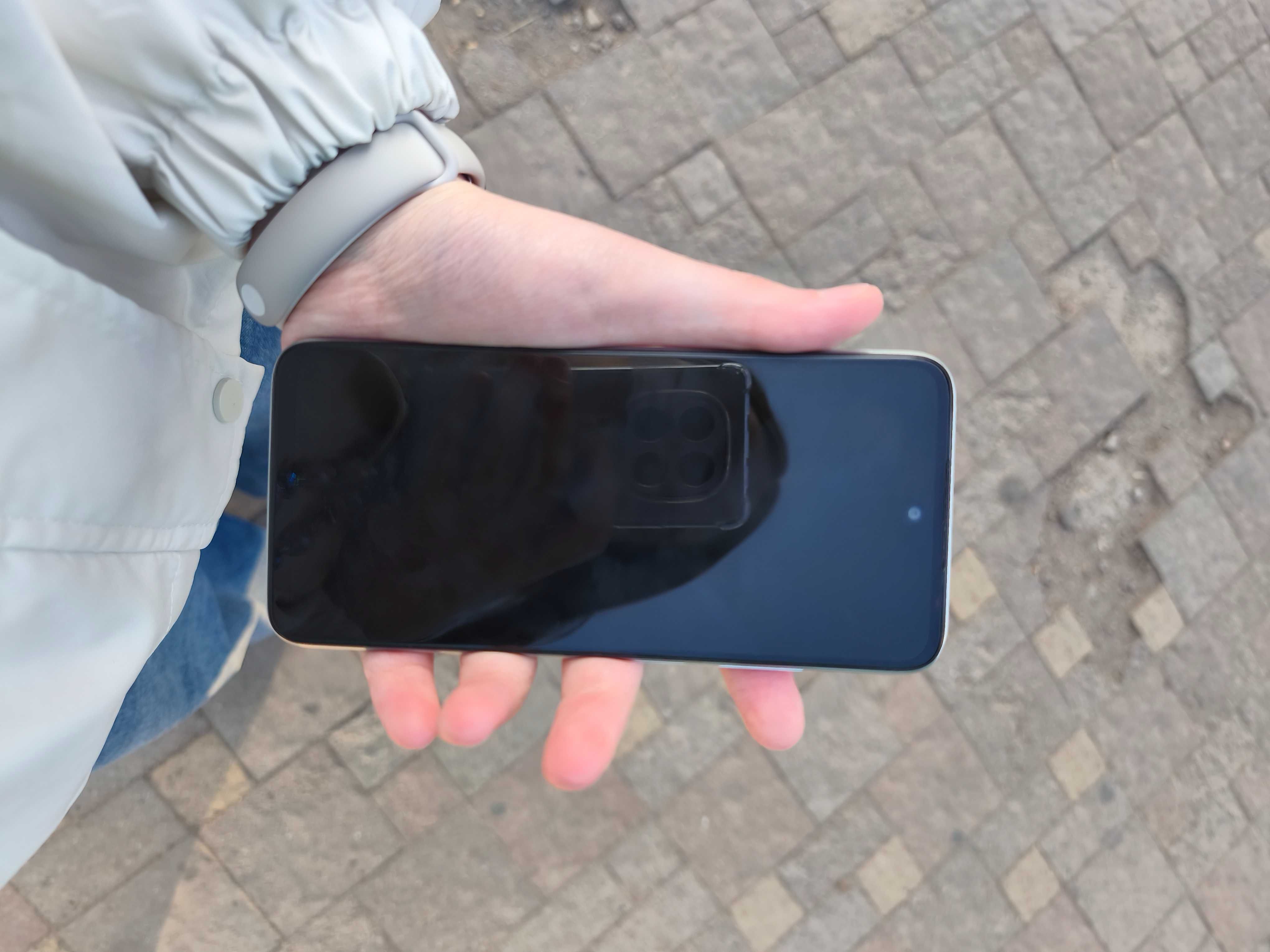 Redmi note 10 срочно продам