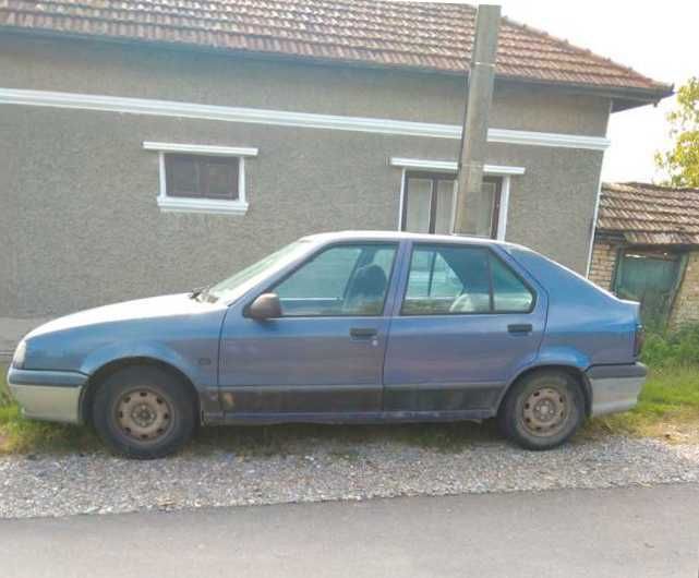 Бракувано Рено / Renault 19 - цяло или на части