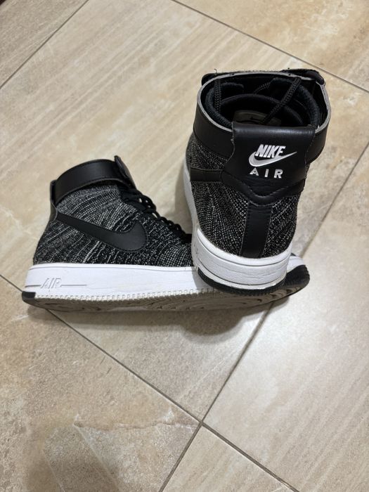 Спортни маратонки Nike и Diesel