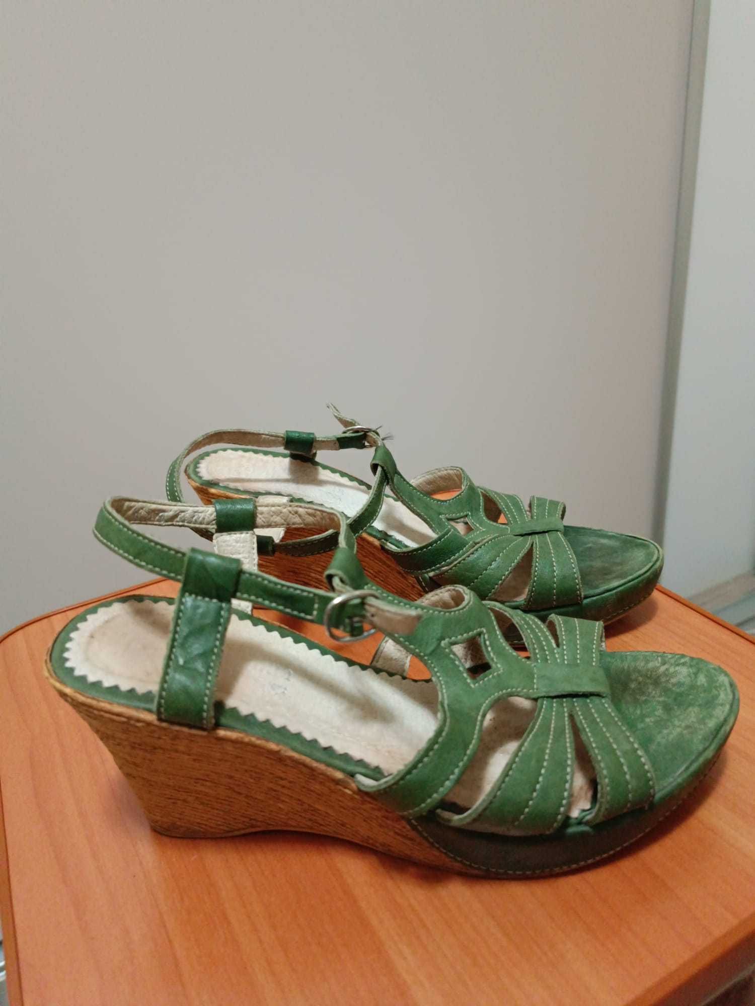 Sandale din piele cu platforma, Leonardo