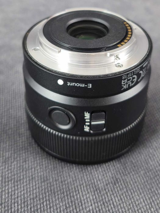 Obiectiv Sony, montura E, 11mm, F1.8, Negru APS-C
