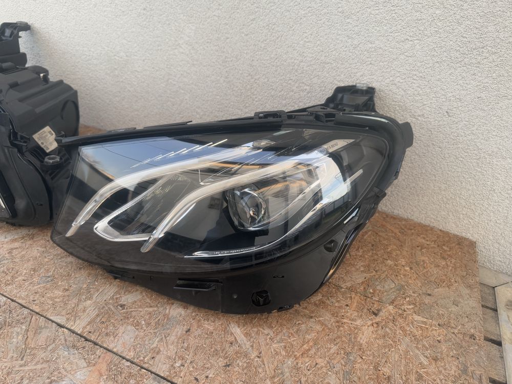 SET Far stanga dreapta Mercedes E Class W213 LED High Performance Orig