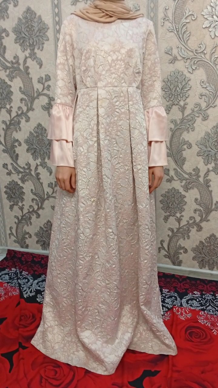 Marosimlar uchun koʻylak