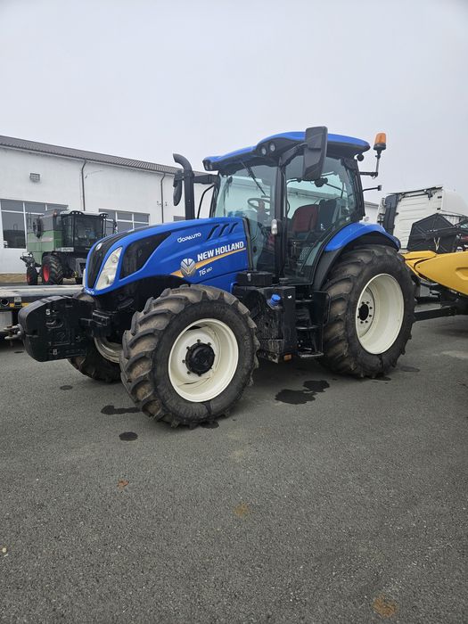 Tractor New Holland