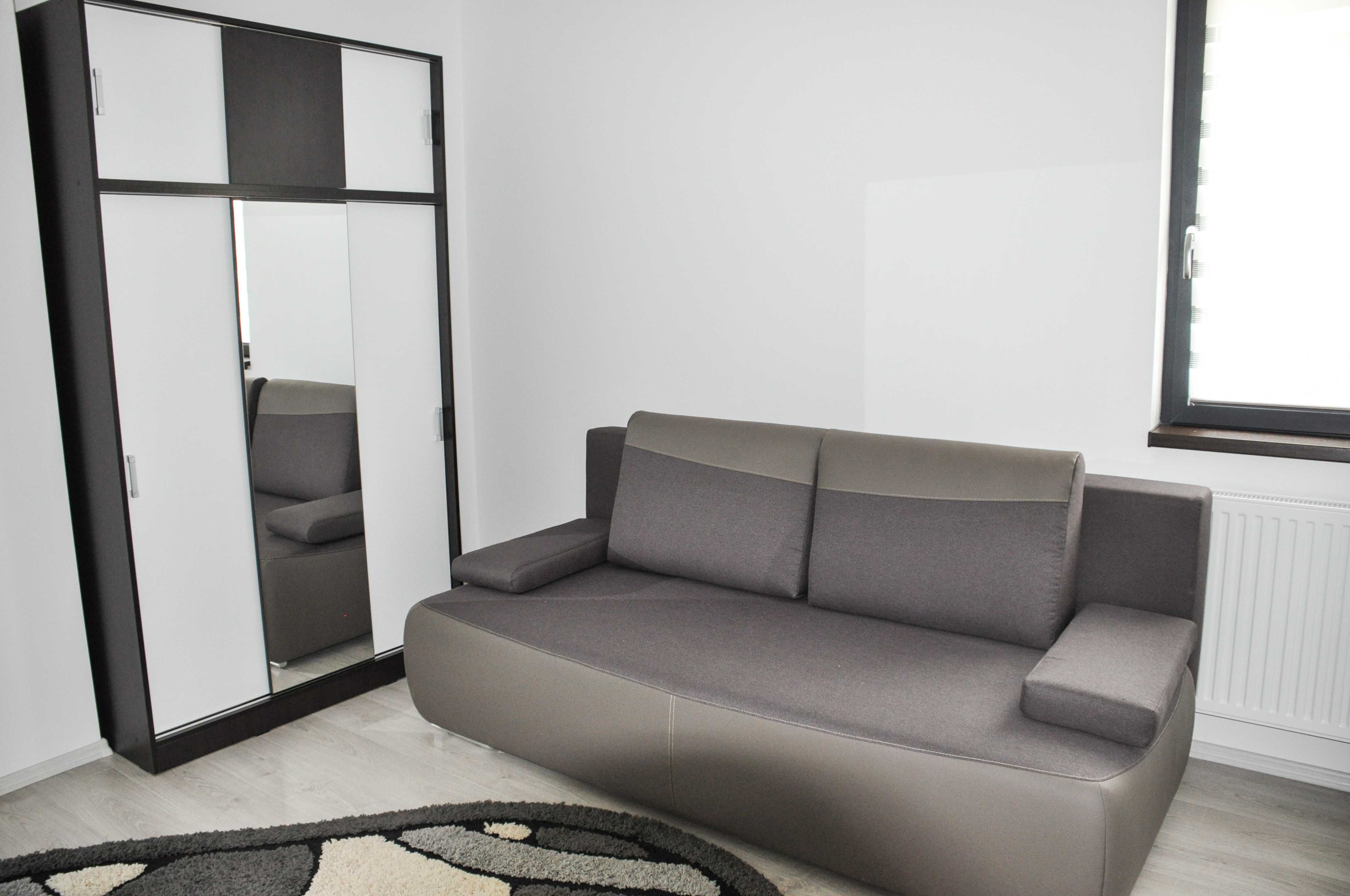 Inchiriez apartament cu 2 camere Park Lake Iulius Mall