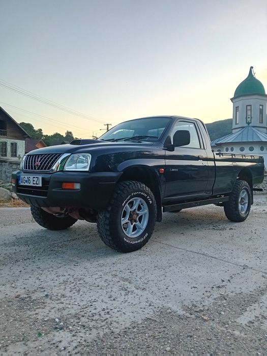 Mitsubishi l200 pompa clasica