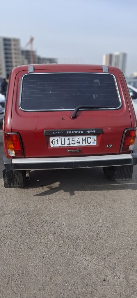 Niva 21213 sotiladi