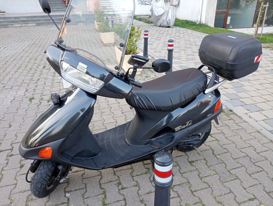 Scuter Honda în stare excepțională adus din Germania.