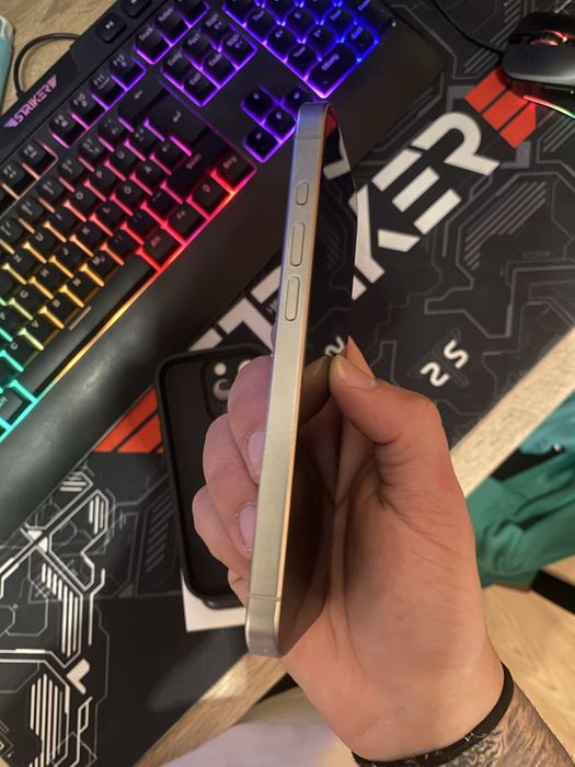 Iphone 15 pro 256GB WHITE нов!