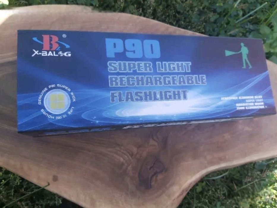 Супер мощен LED фенер P90 голям до 1000м,акумулаторни батерии,USB