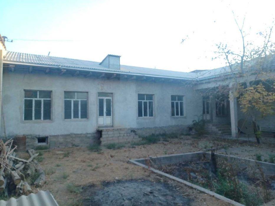 Продается недостроенный дом, 4 соток г.Самарканд  ул.Мусаффо 67