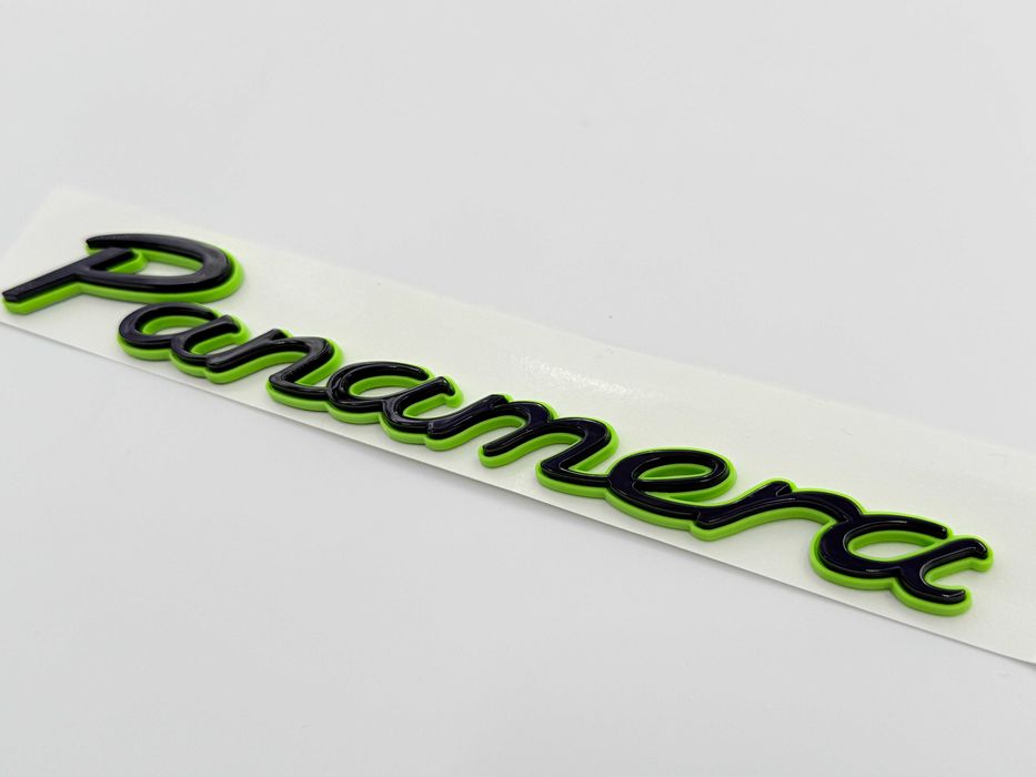 Emblema Compatibila PORSCHE Panamera Hybrid negru