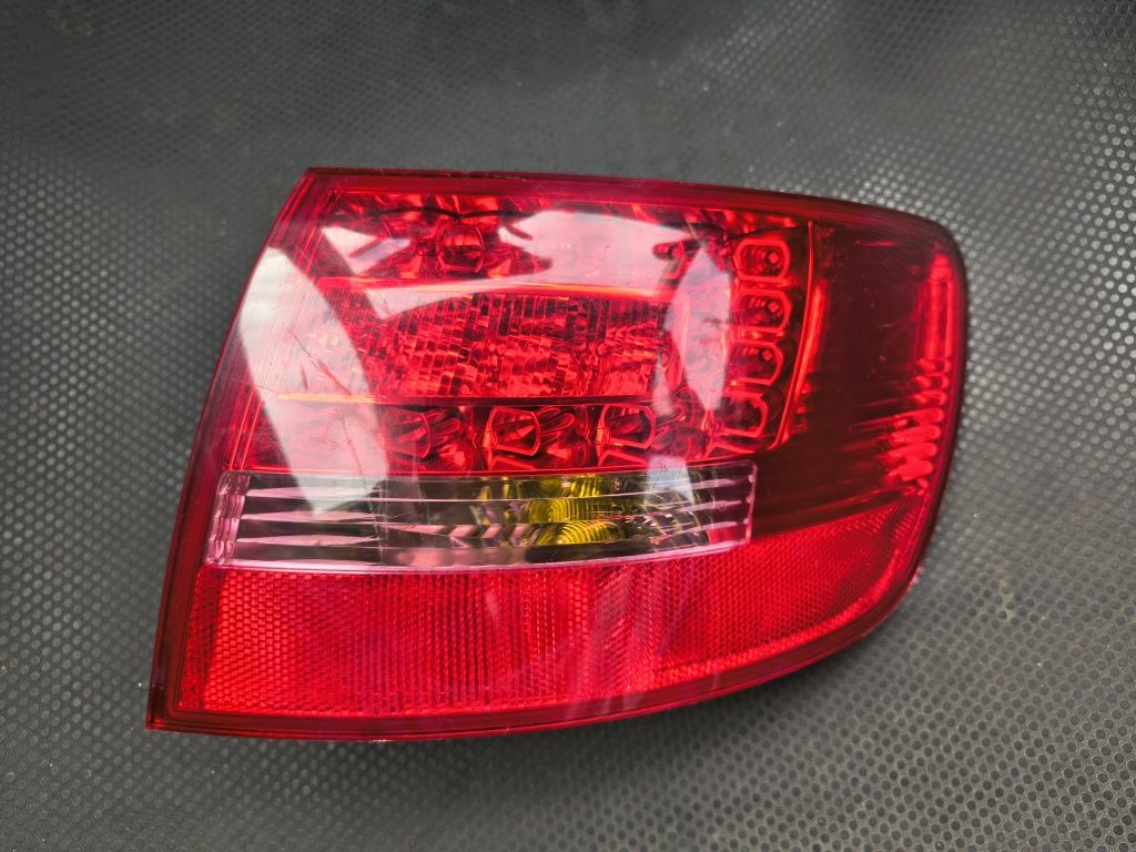 stop/tripla dreapta aripa cu led Audi A6 C6 break