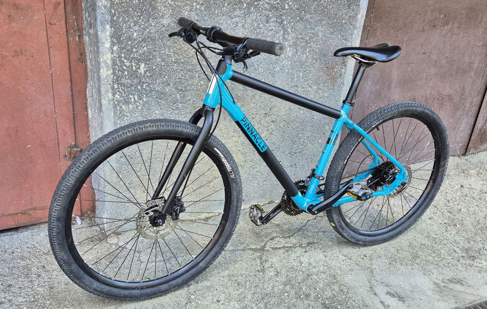 Bicicleta Pinnacle roti 27.5