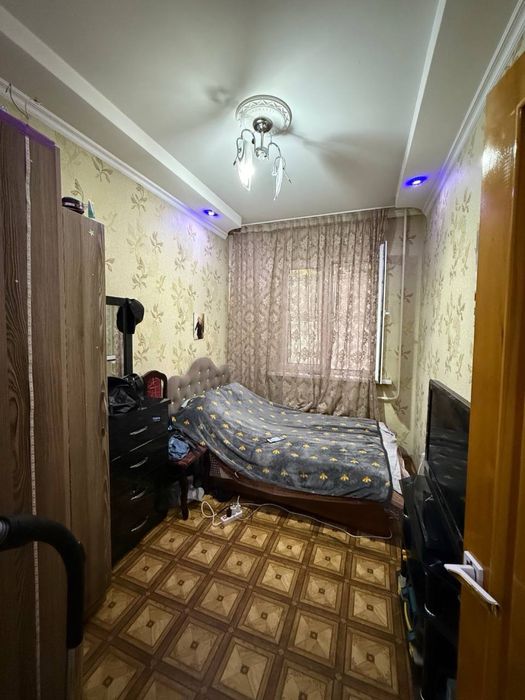 Продается 4х комнатная квартира 1 этаж Юнусабад 12 Метро Туркестан