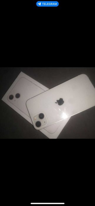Срочно продам айфон 13