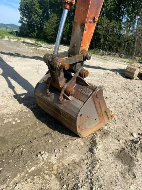 Excavator Hitachi ZX250 Brat lung