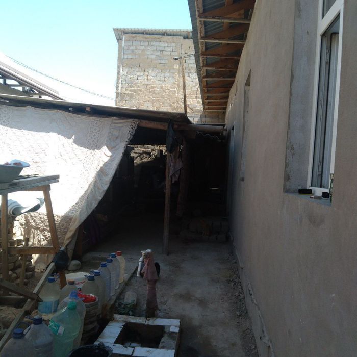 Продаётся 4х комнат дом