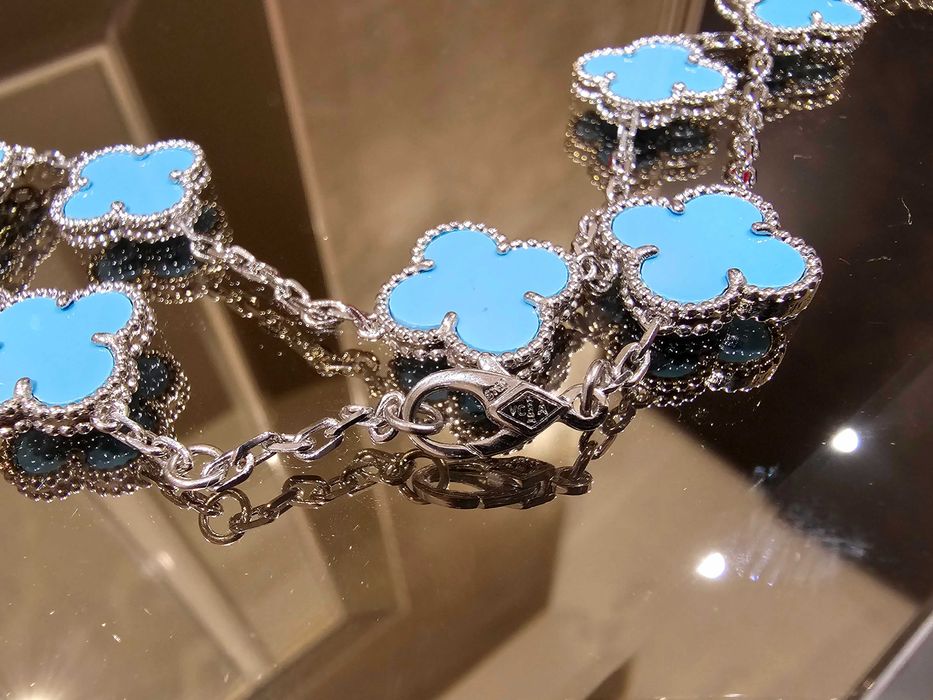 Van Cleef & Arpels VCA Silver Turquoise 10 Motif Alhambra Дамско Колие