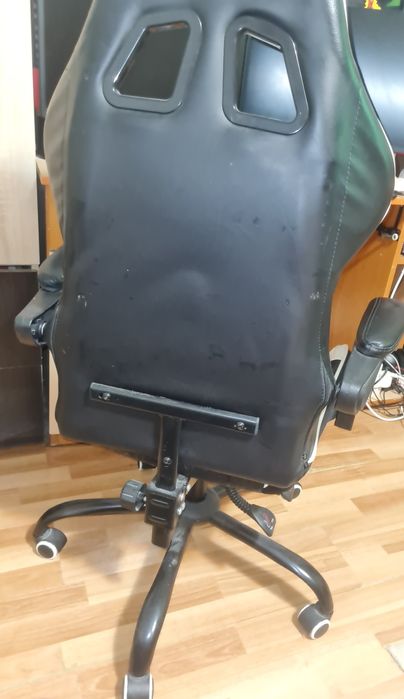 Scaun de gaming 8/10