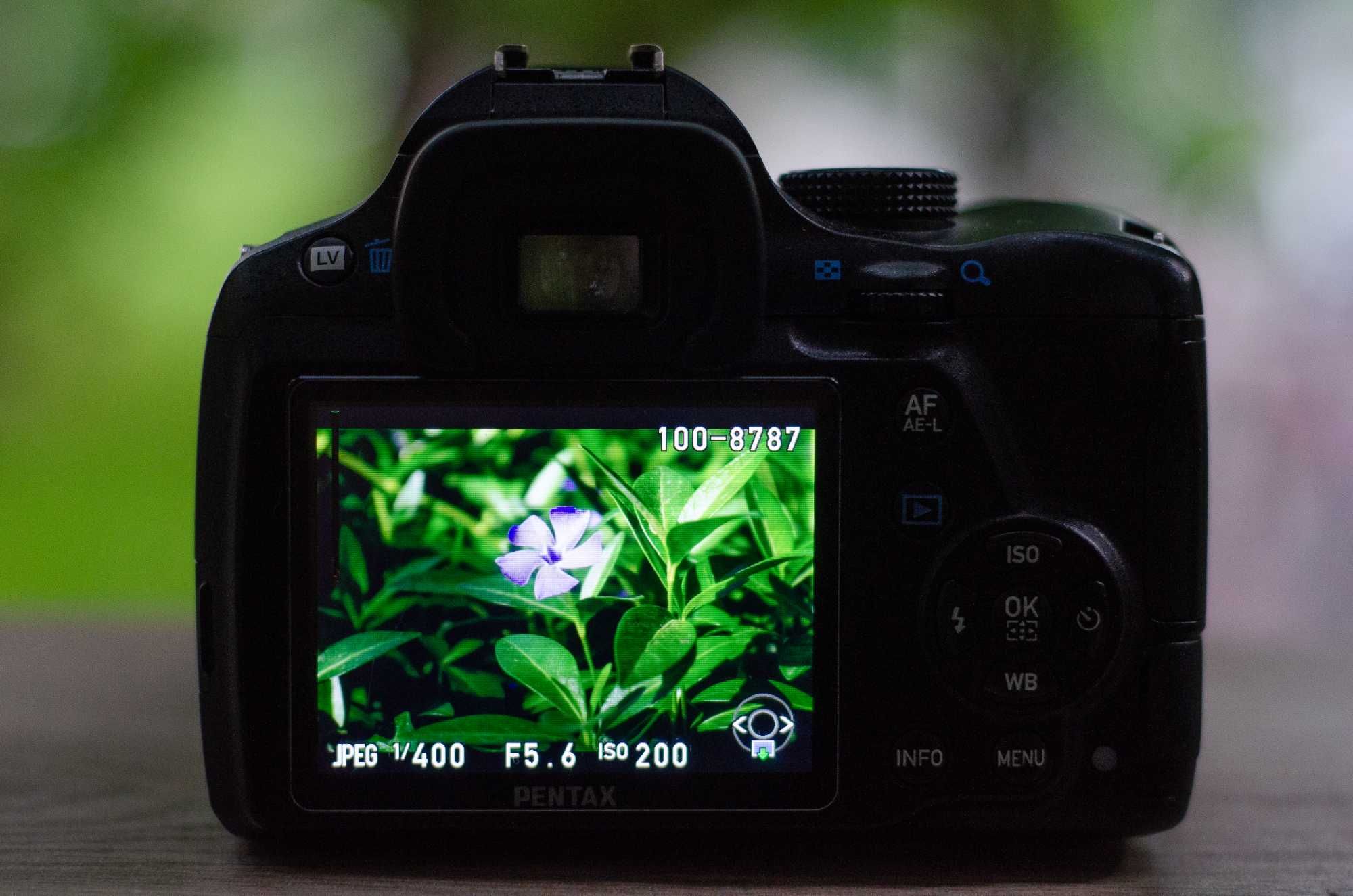 Pachet dslr Pentax K-50 si obiective