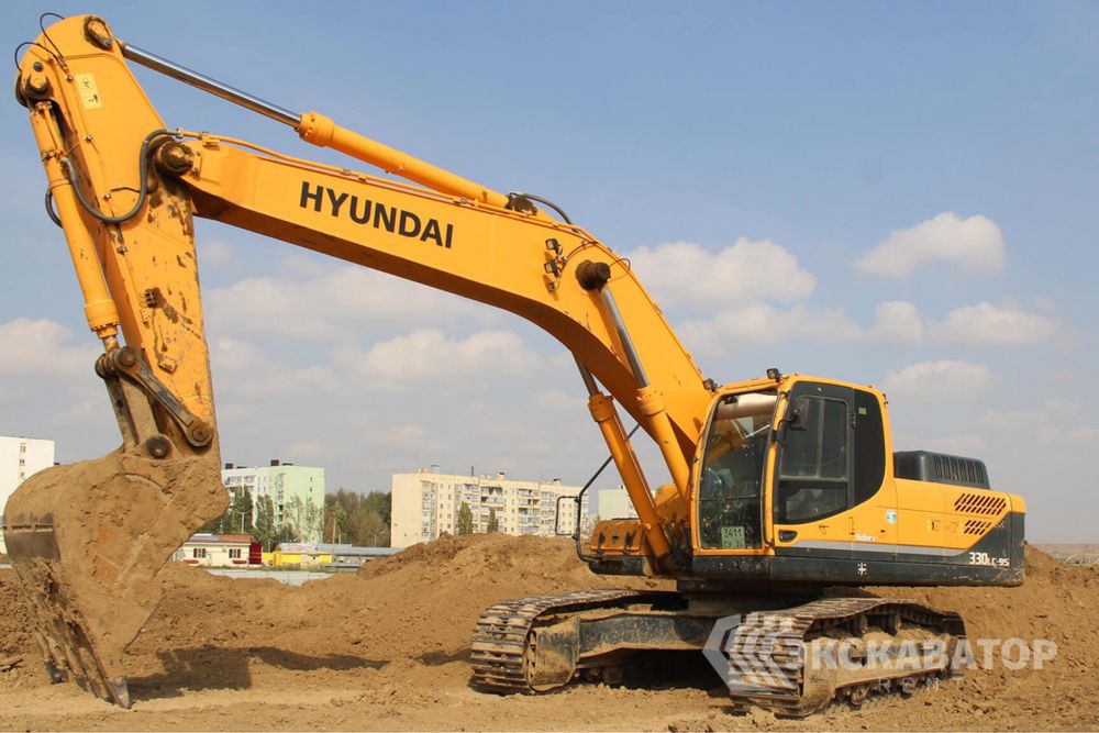 Услуги Эксковатора HYUNDAI 300, ковш 1,8 м3,  и KOMATSU  PC 300