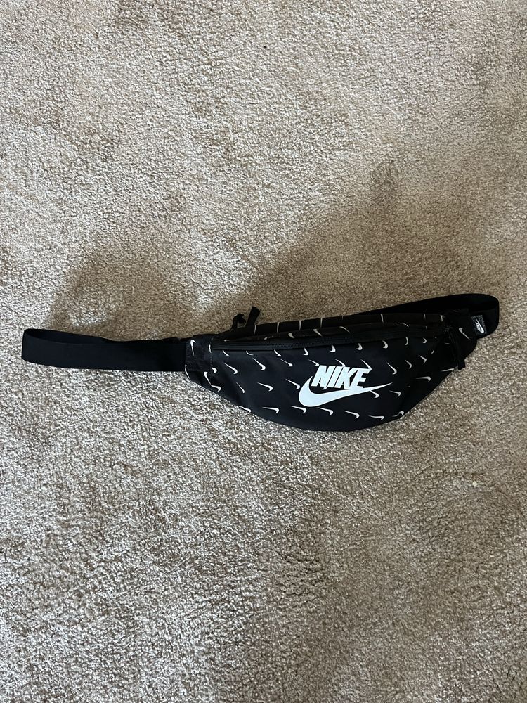 Nike оригинална чанта