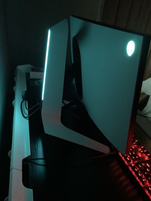 Dell Alienware 240hz