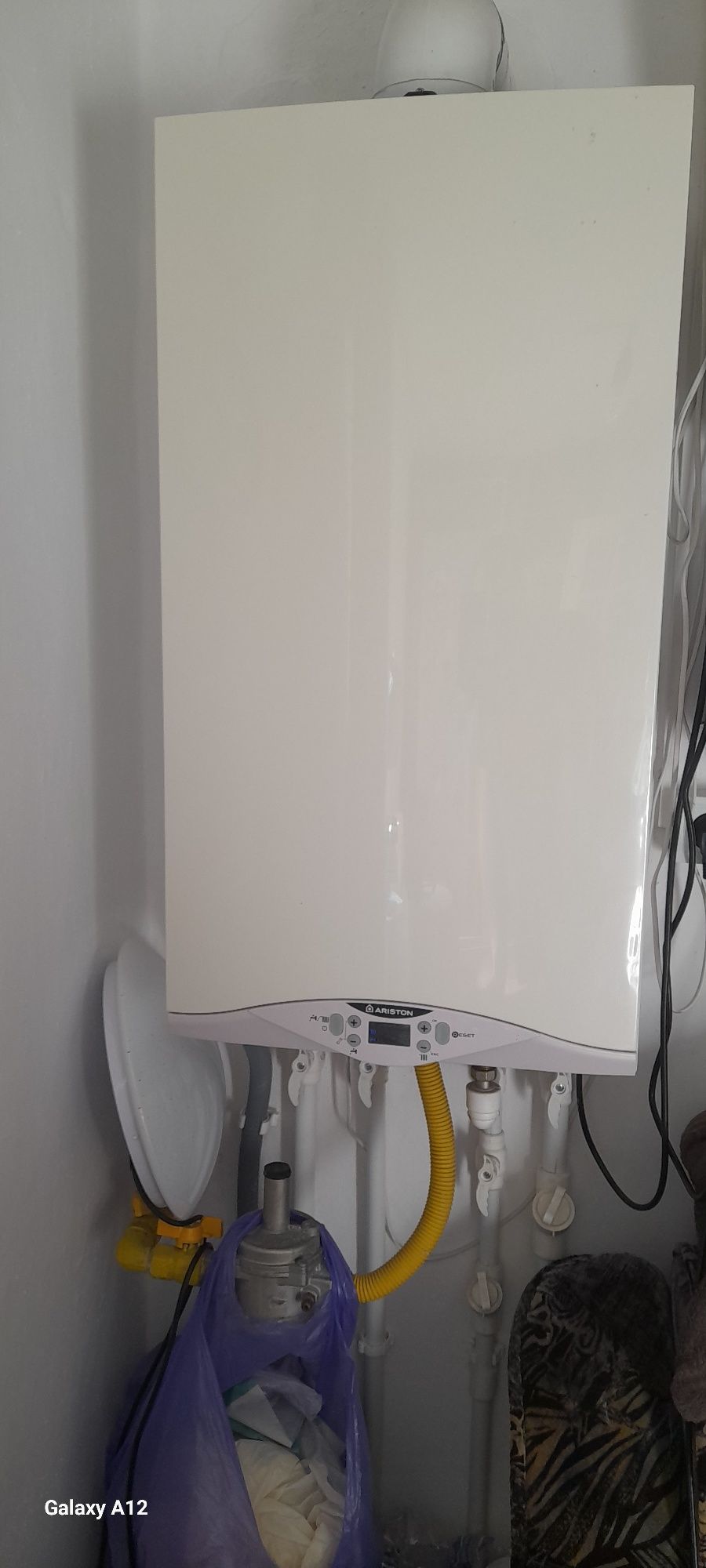 Centrala termica Ariston Cares Premium 24kw