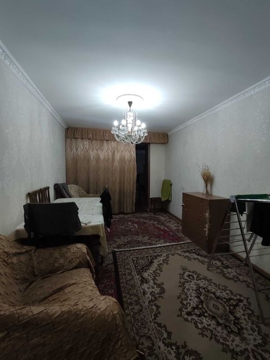 Продам 3х комнатную кирпич балкон 2х6 Учтепа