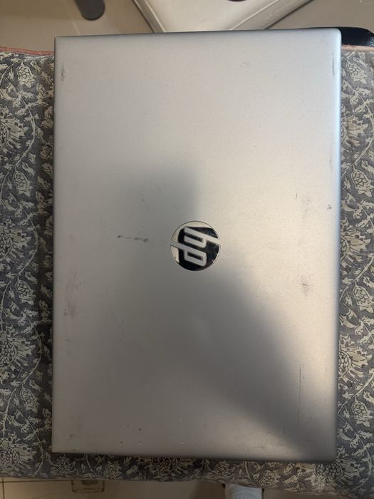 Laptop HP PROBOOK Generatia 8 nu stiu mimic de el nu e spart sau ceva