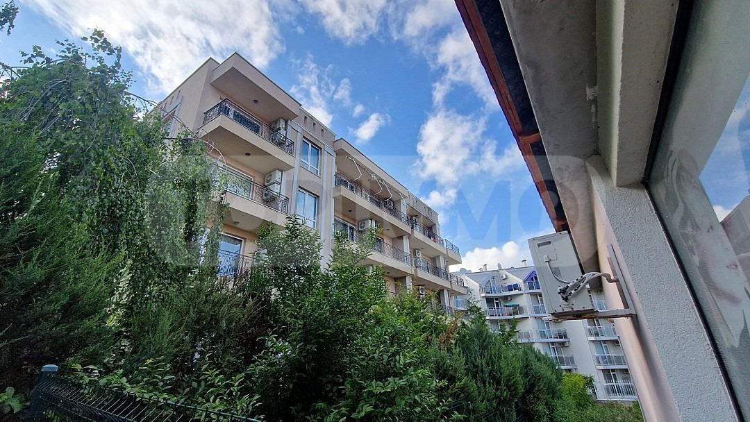 Продава се Двустаен апартамент в Бяла - 60 кв.м за 867 €/кв.м - Снимка #10