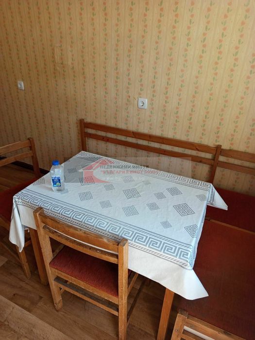 Дава под наем 3-стаен гр. София - Център 99m²