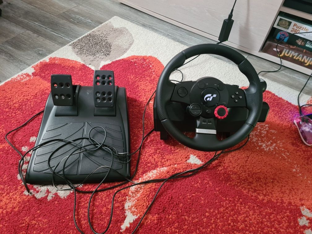 volan logitech driving force GT